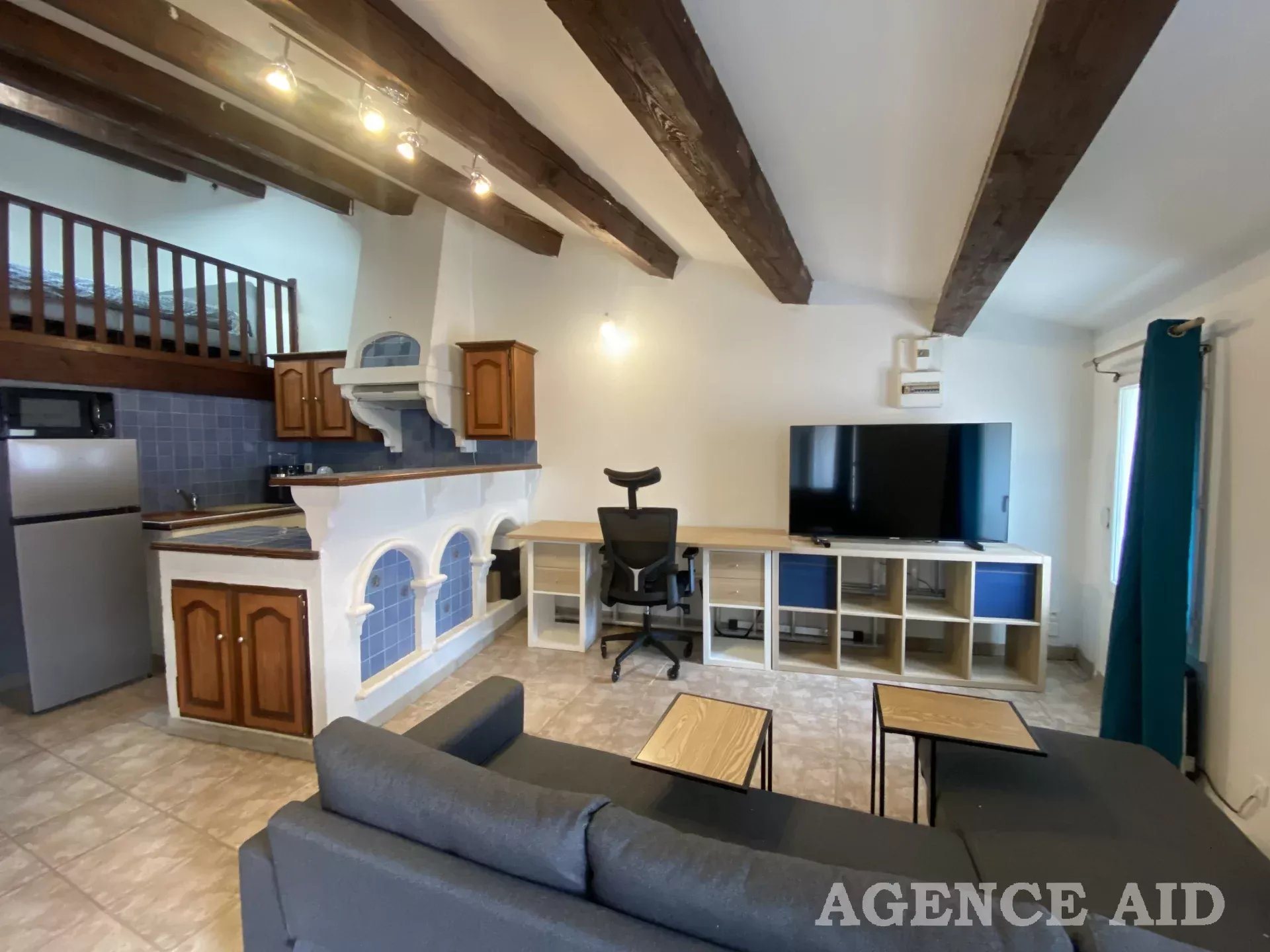 Appartement à louer, 38m², Cuges-les-Pins