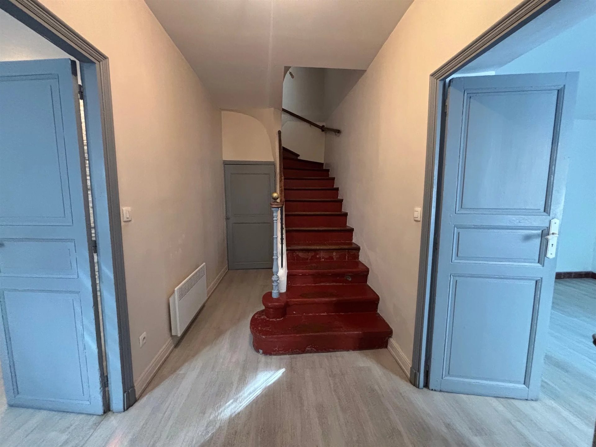 Maison à louer, 93m², Bizanet