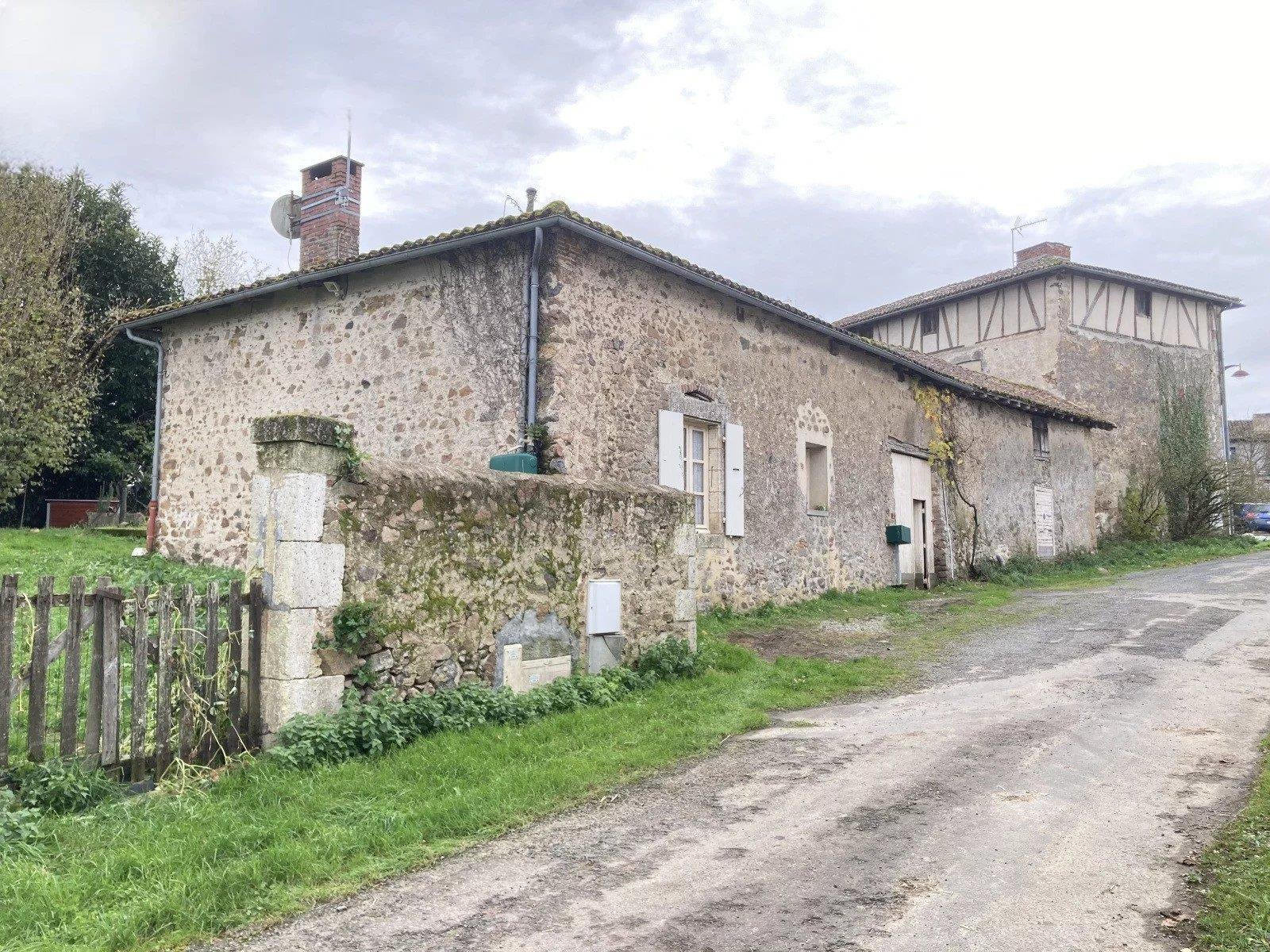 Appartement à vendre, 330m², Saint-Maurice-des-Lions