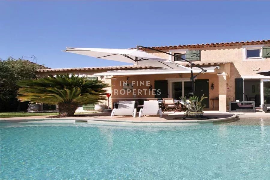 Maison à louer, 123m², Valbonne