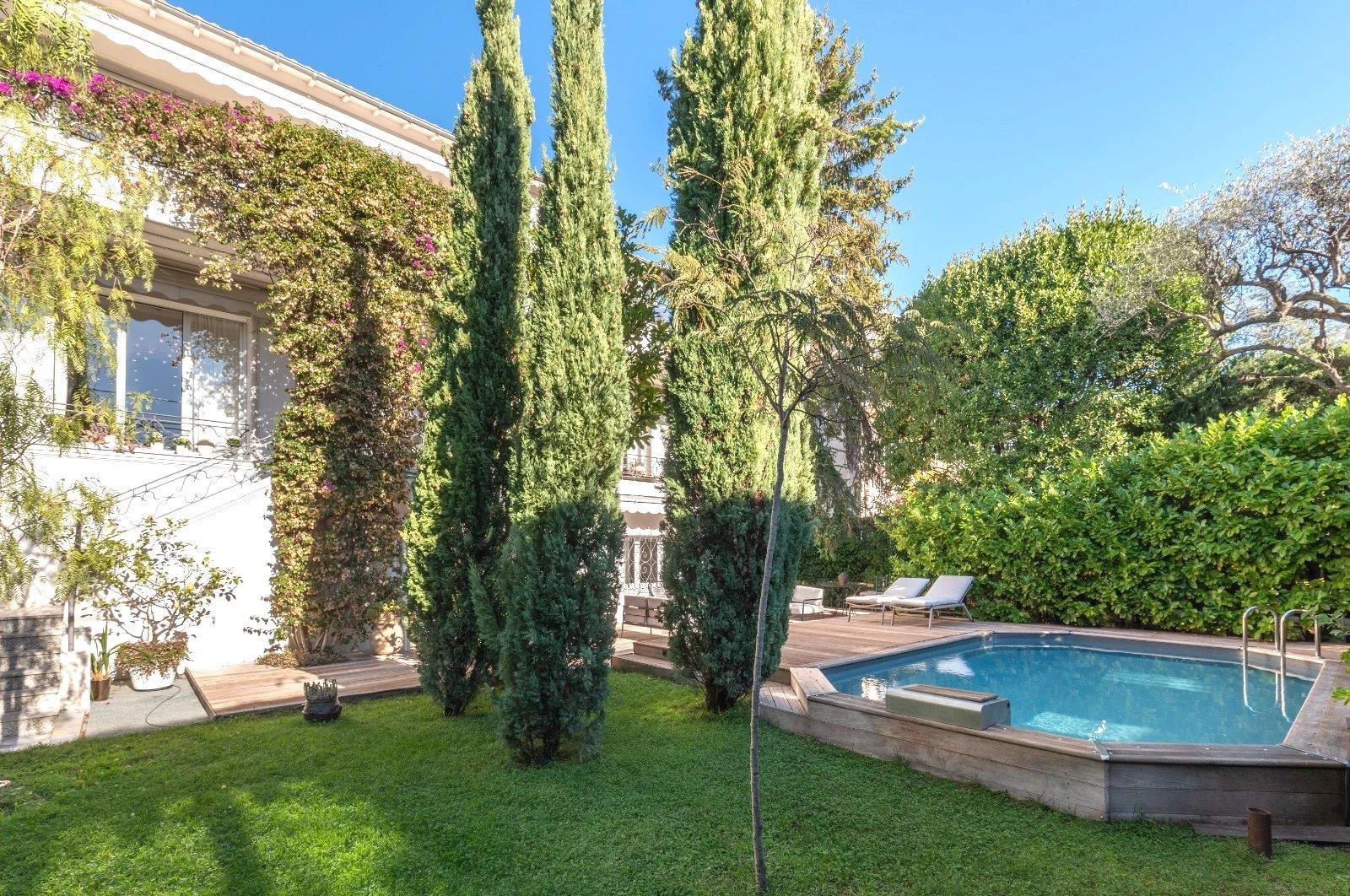 Maison à vendre, 360m², Nice