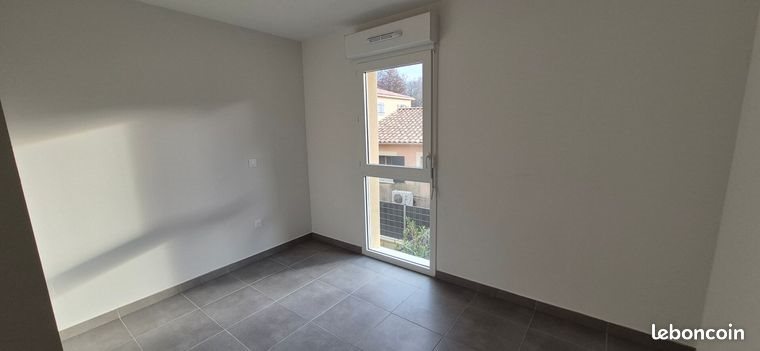 Appartement à louer, 44m², Vedène
