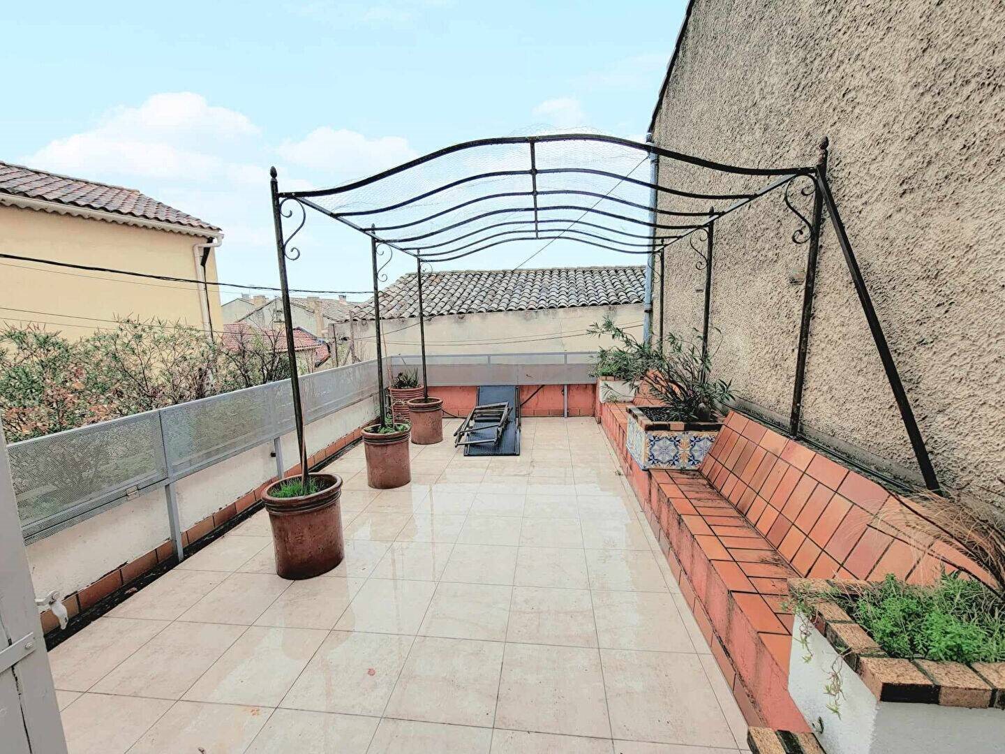 Maison à louer, 87m², Vedène