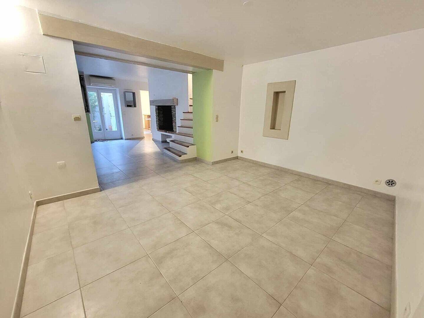 Maison à louer, 87m², Vedène