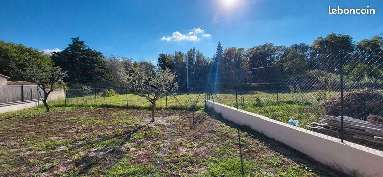 Maison à louer, 102m², Mazan