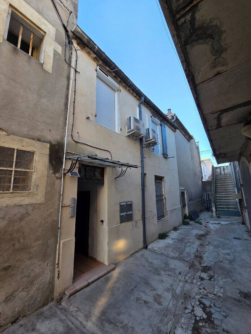 Appartement à louer, 23m², Nîmes