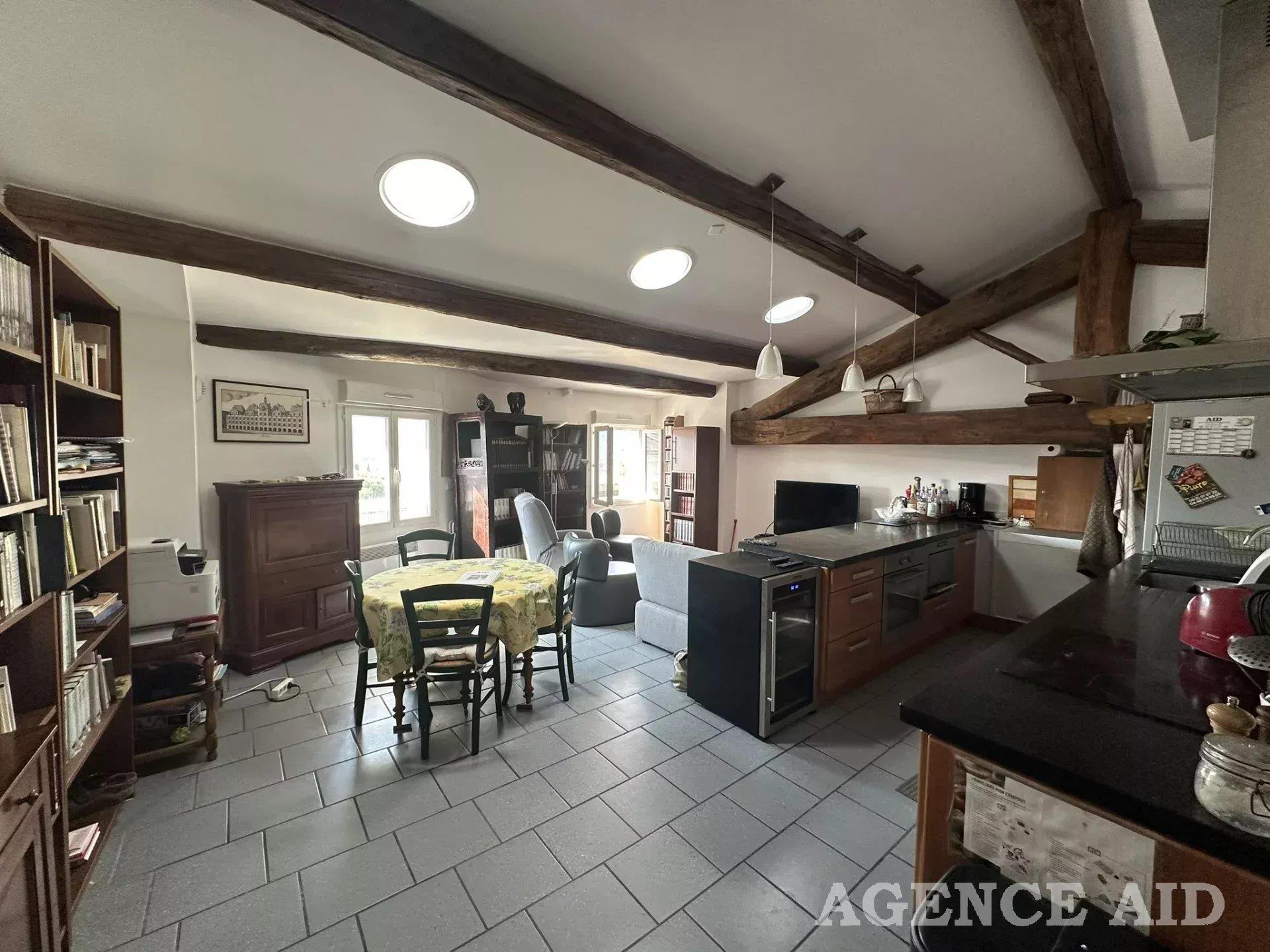 Appartement à vendre, 70m², Cuges-les-Pins