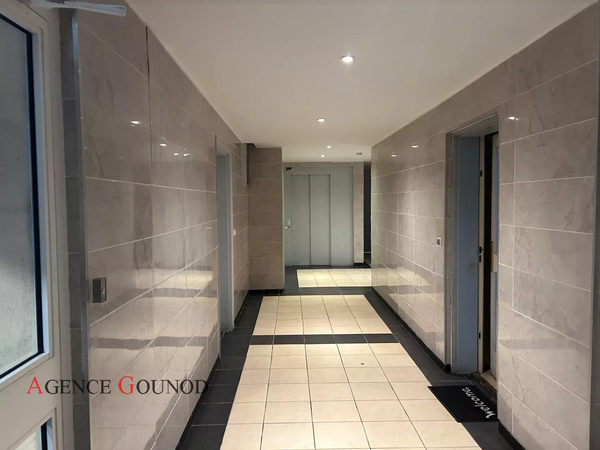 Appartement à vendre, 65m², Nice