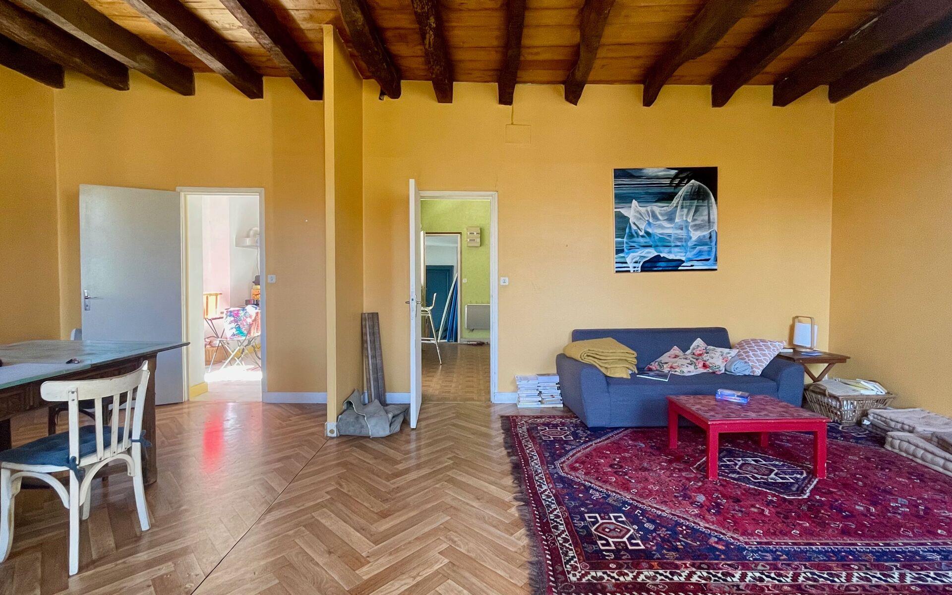 Appartement à vendre, 287m², Terrasson-Lavilledieu