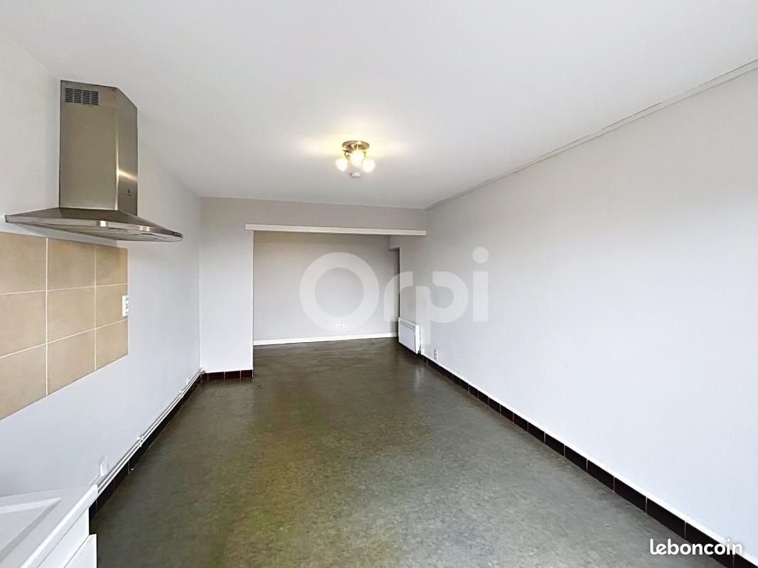 Appartement à louer, 58m², Beauregard-de-Terrasson