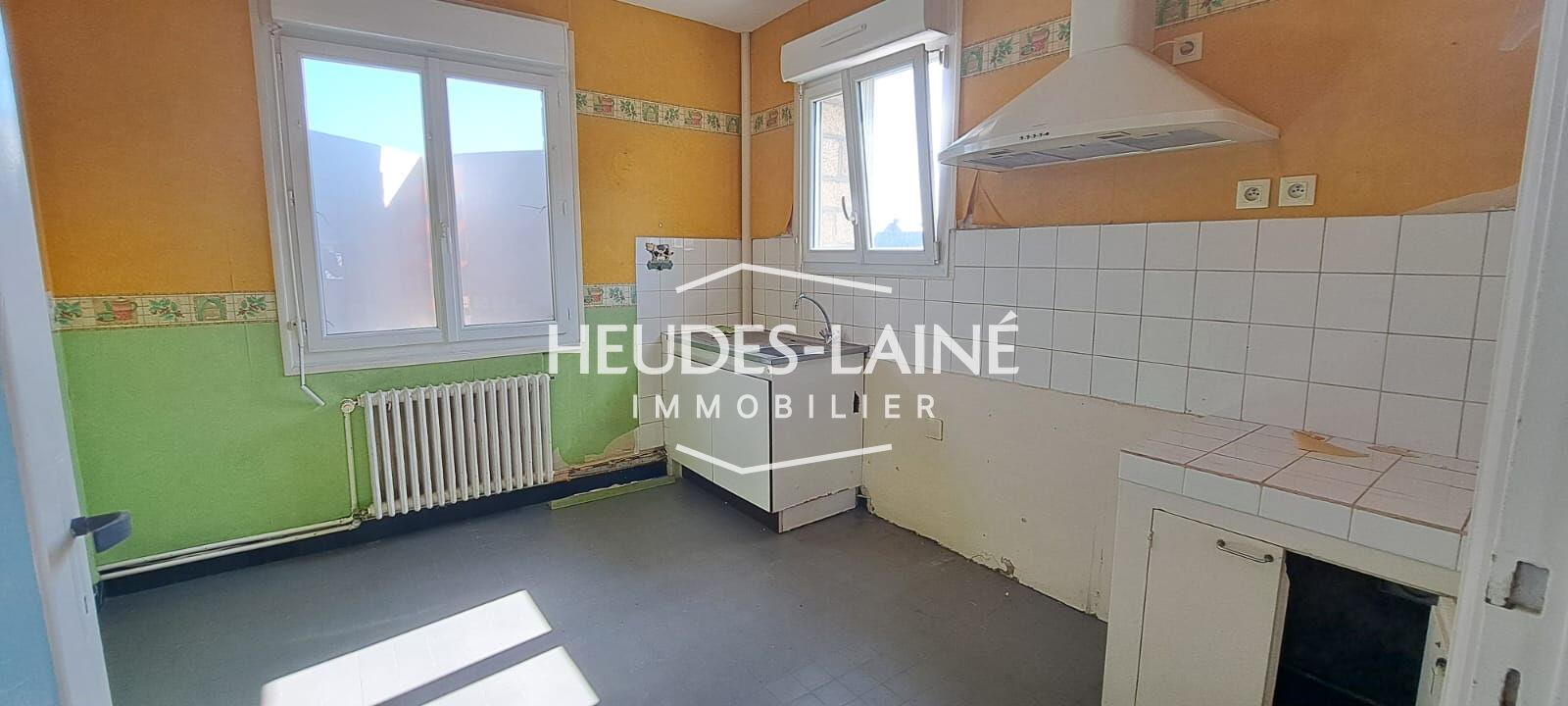 Appartement à vendre, 98m², Saint-Hilaire-du-Harcouët