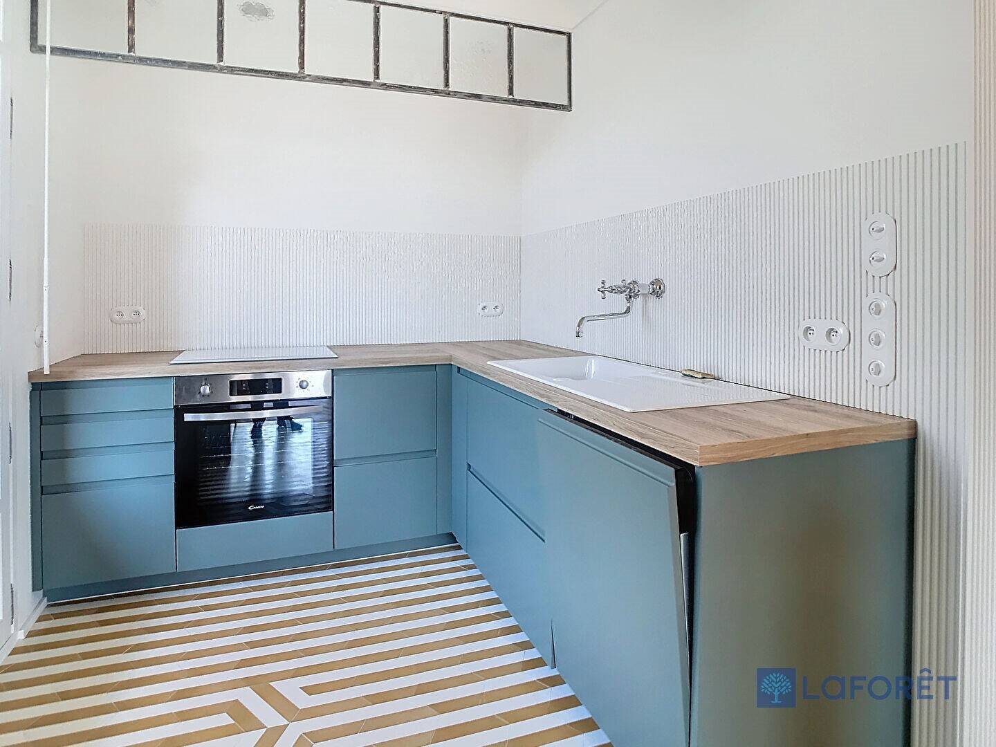 Appartement à louer, 78m², Nice