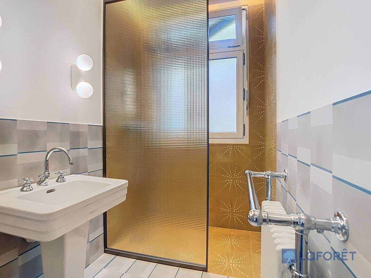 Appartement à louer, 78m², Nice