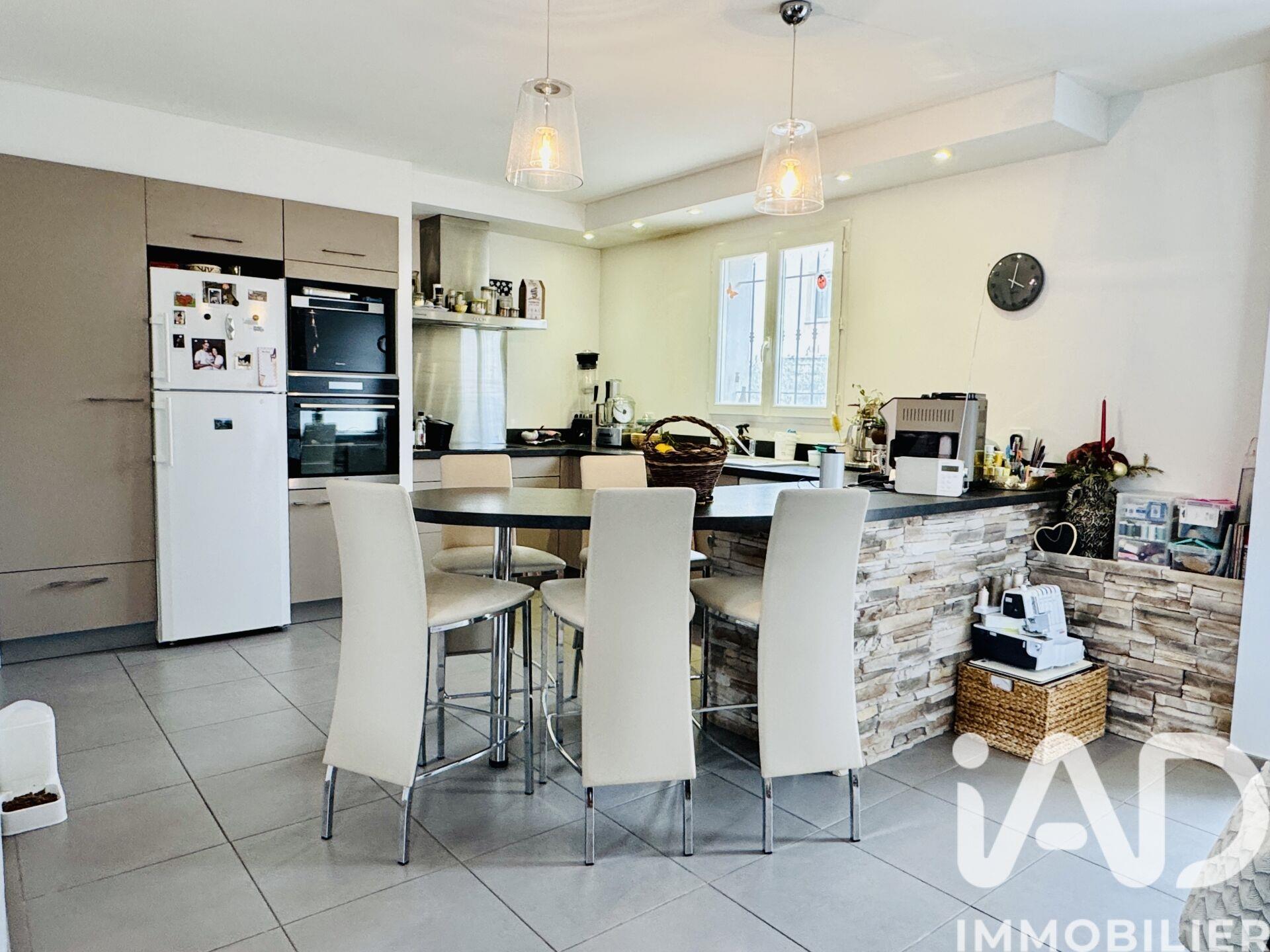 Maison à vendre, 90m², Carpentras