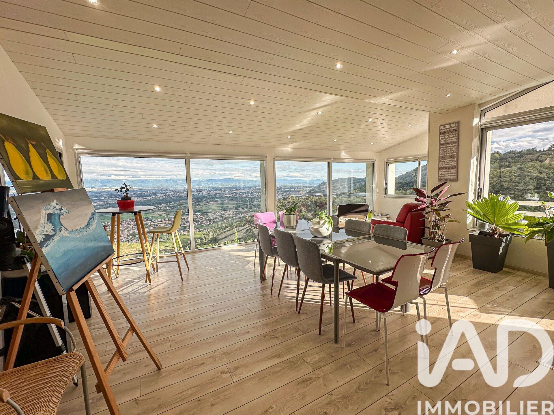 Maison à vendre, 220m², Cornas