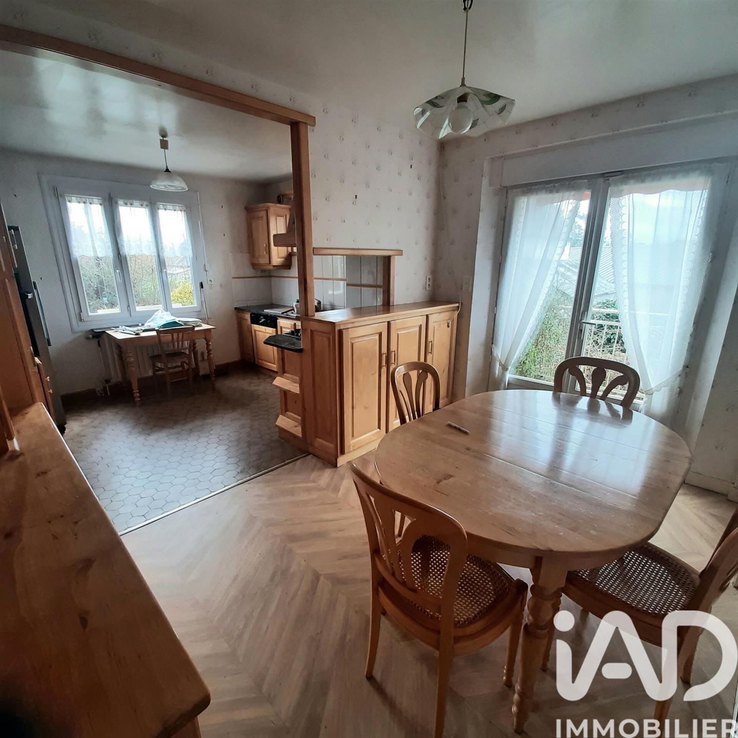 Maison à vendre, 118m², Plounévézel