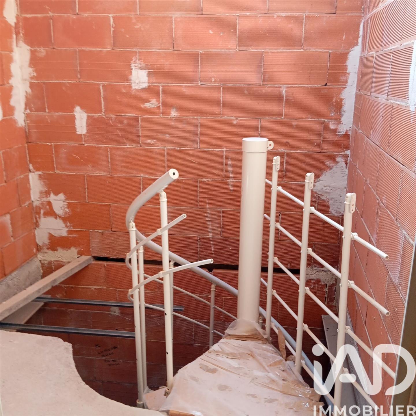 Maison à vendre, 80m², Pierrelongue