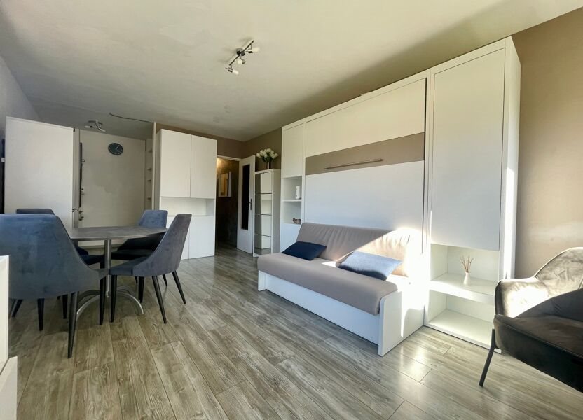 Appartement à vendre, 32m², Saint-Hubert