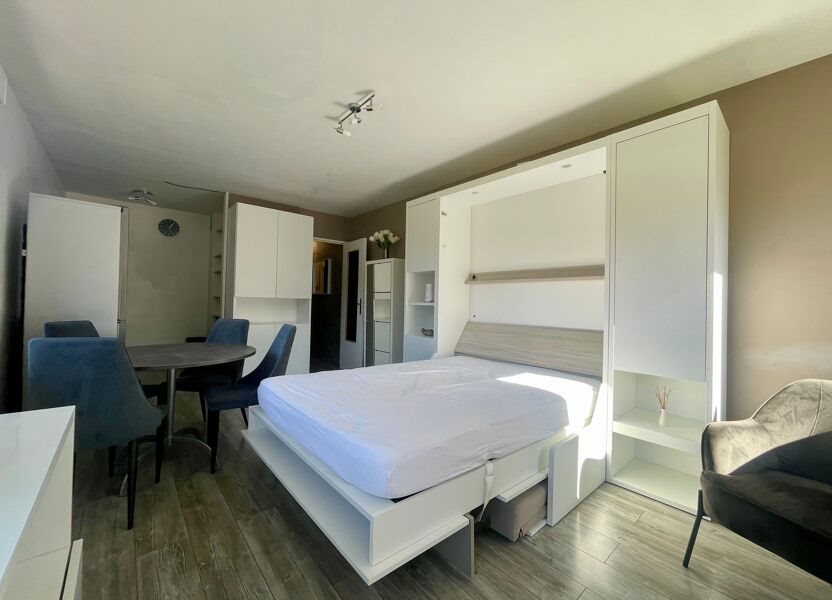 Appartement à vendre, 32m², Saint-Hubert