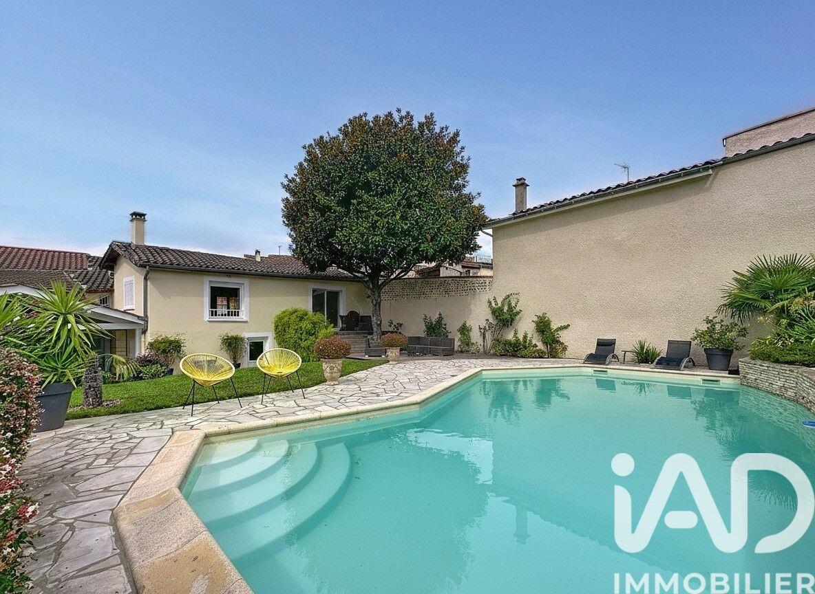 Maison à vendre, 131m², Charly