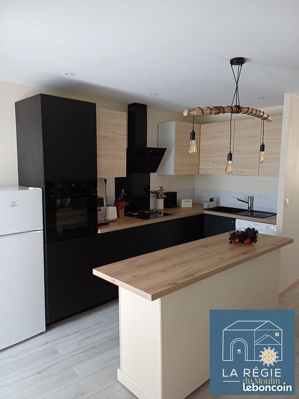 Maison à louer, 100m², La Bâtie-Montgascon