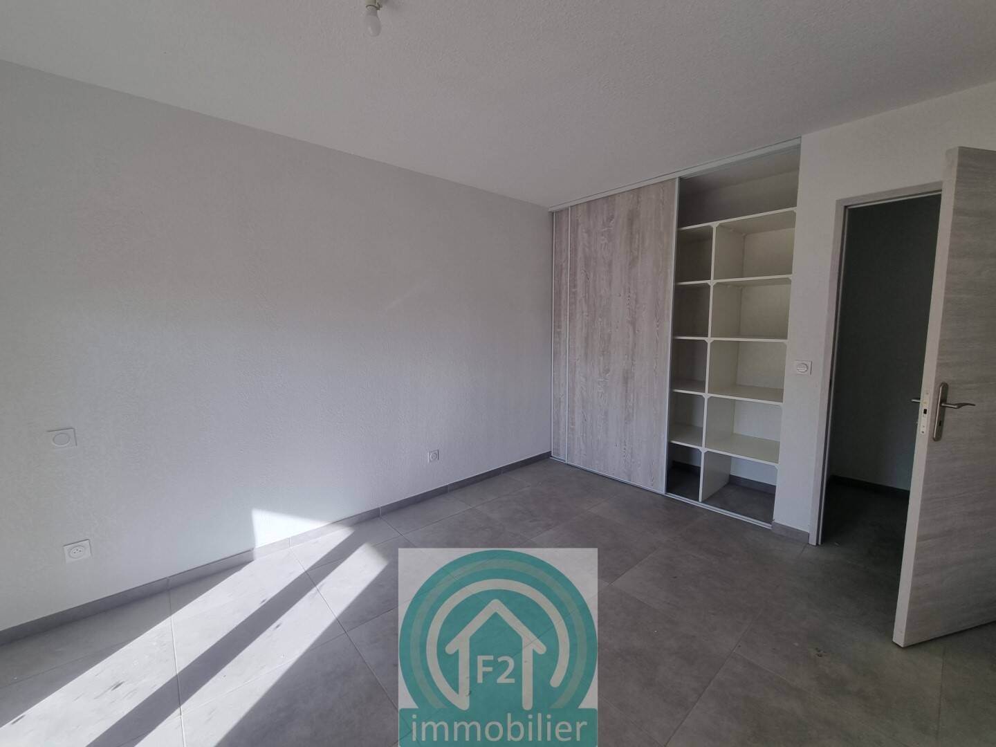 Appartement à louer, 100m², Aléria
