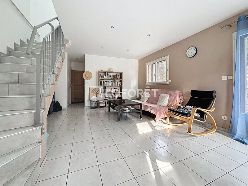 Maison à louer, 90m², Massignieu-de-Rives