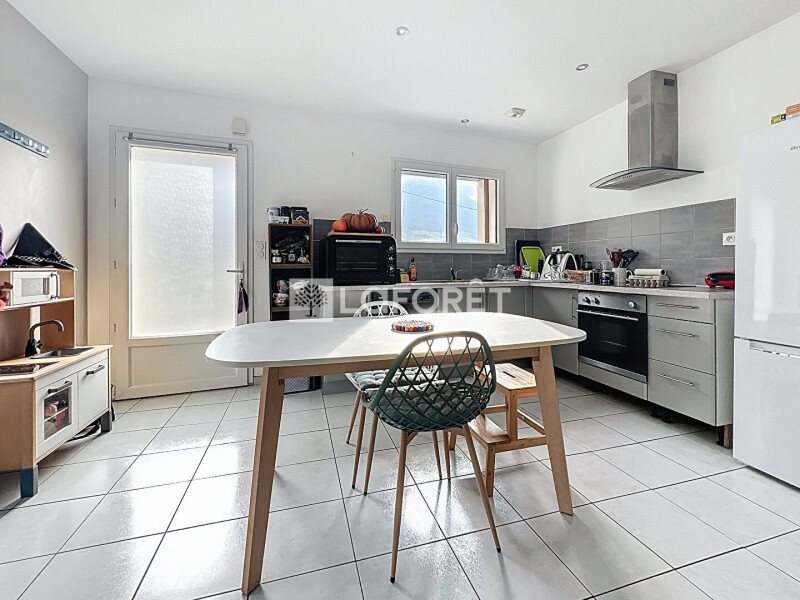 Maison à louer, 90m², Massignieu-de-Rives