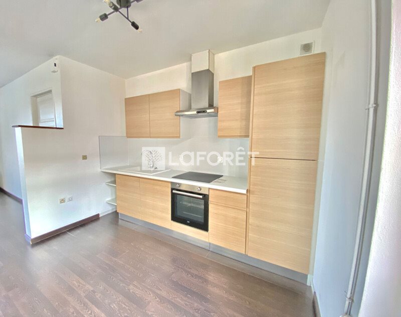 Appartement à louer, 78m², Halluin