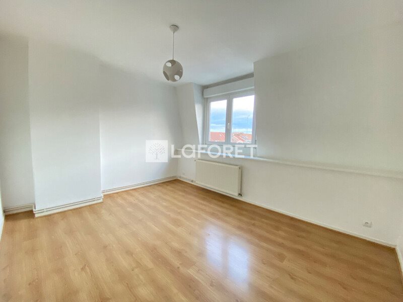 Appartement à louer, 78m², Halluin