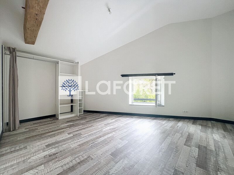 Maison à louer, 84m², Chiché