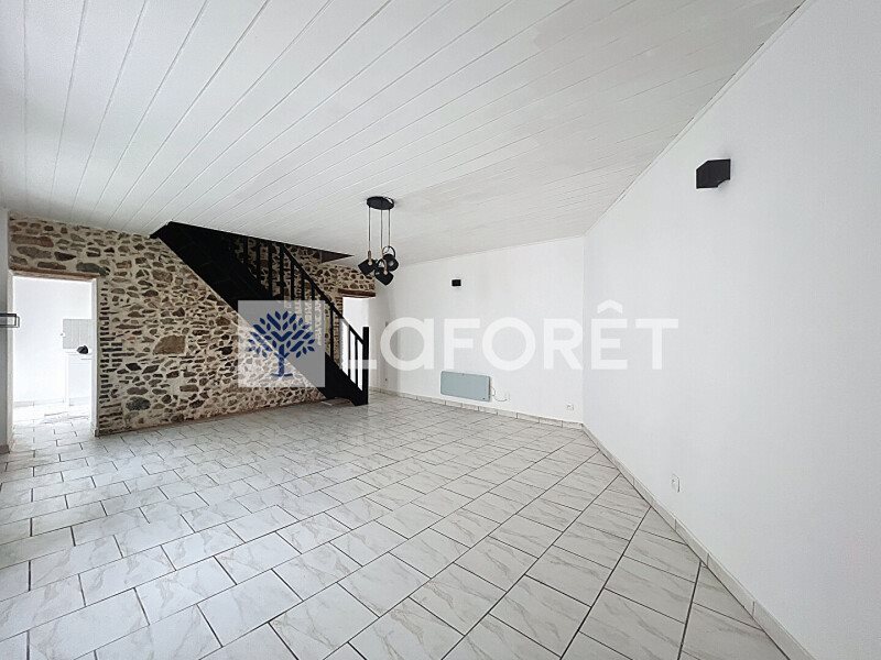 Maison à louer, 73m², Bressuire