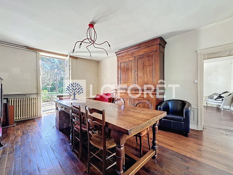 Maison à vendre, 226m², Bressuire