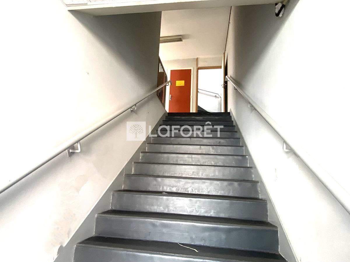 Maison à louer, 331m², Calais