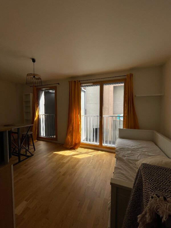 Appartement à louer, 25m², Paris 20ème