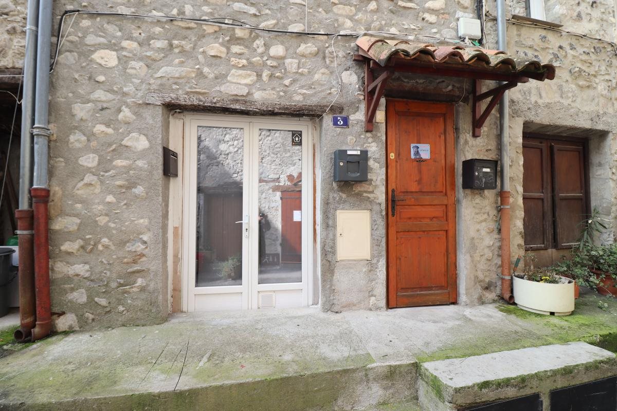 Appartement à vendre, 25m², L'Escarène