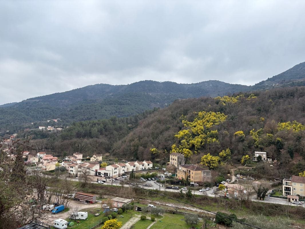 Appartement à louer, 58m², Contes