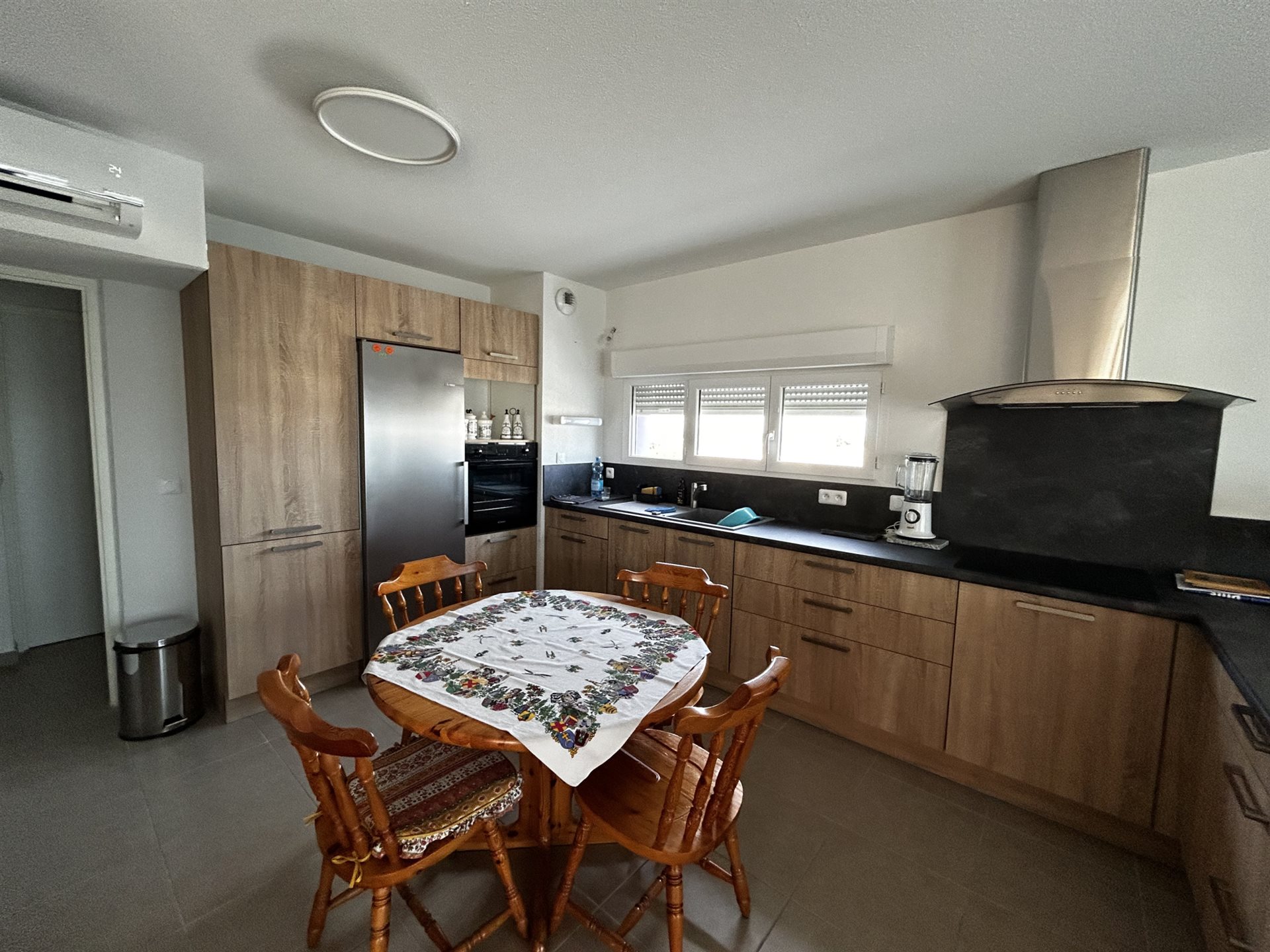 Appartement à vendre, 104m², Thuir