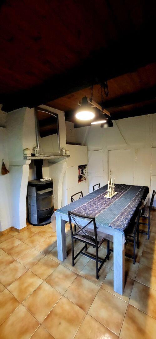 Maison à louer, 78m², Mervans