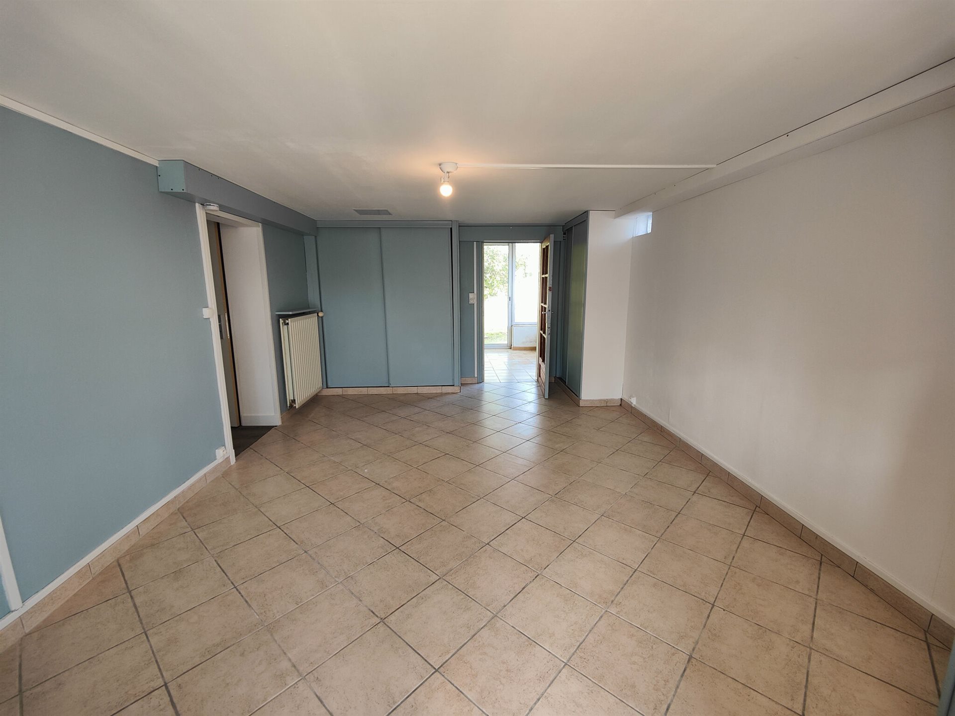 Maison à louer, 90m², Cheny