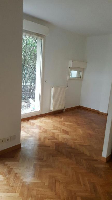 Maison à louer, 39m², Courbevoie