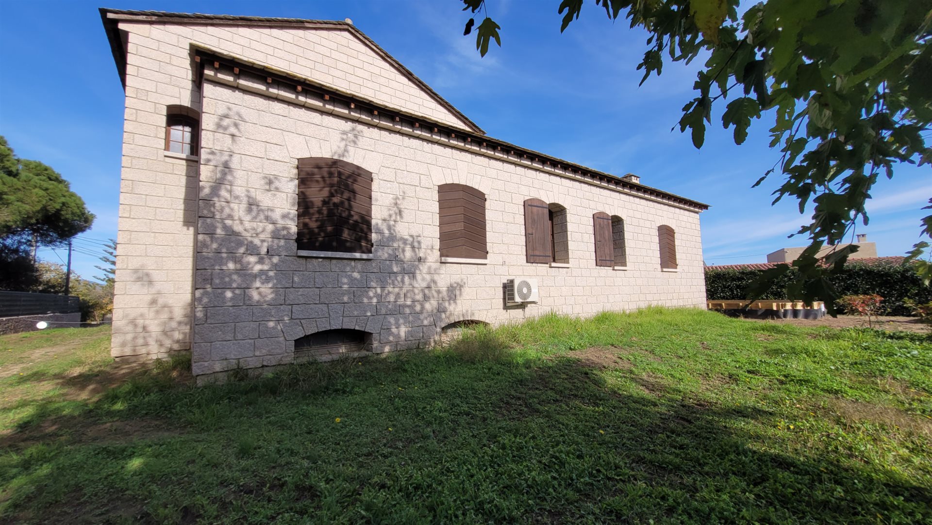 Maison à vendre, 267m², Aléria