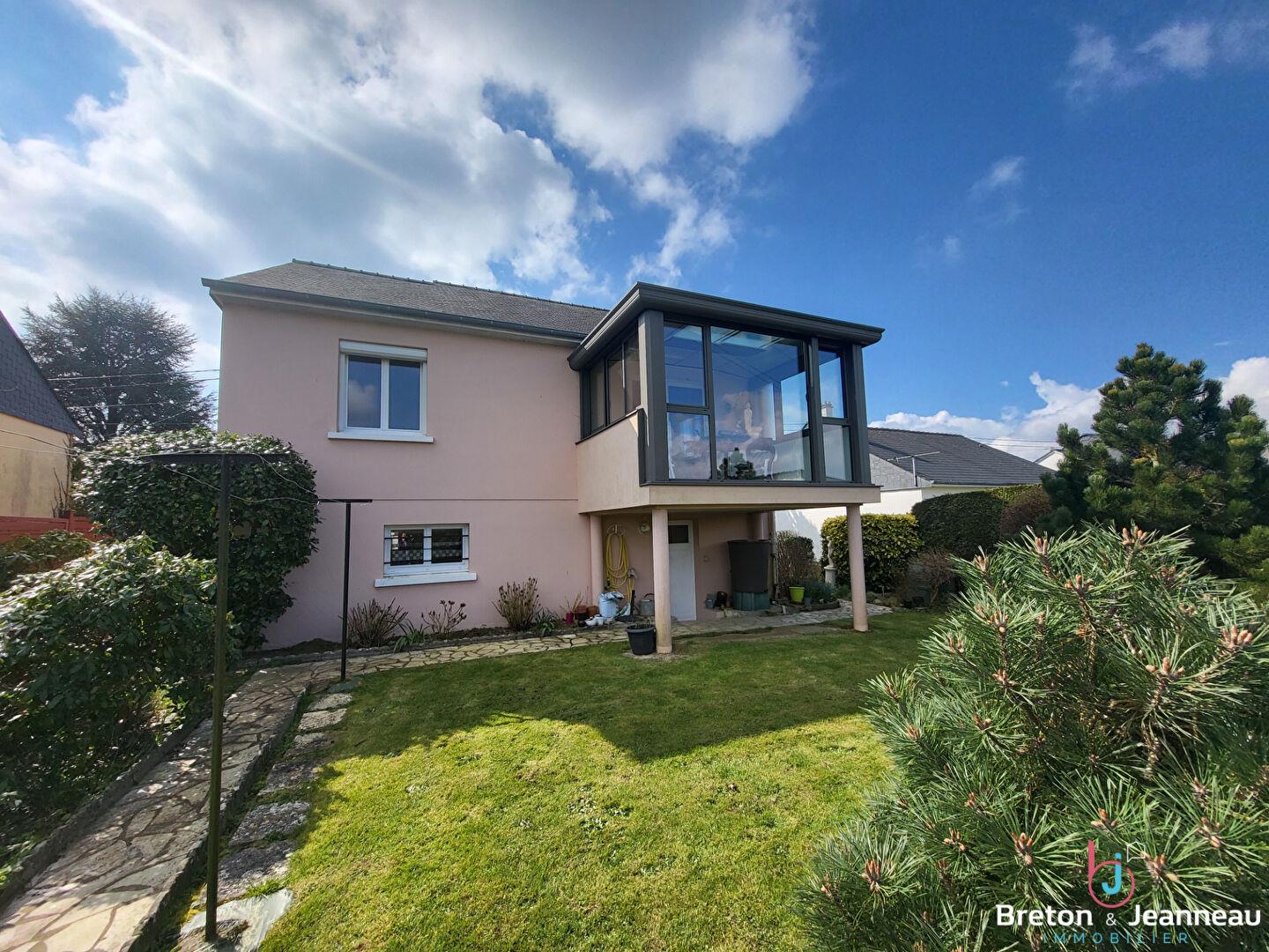 Maison à louer, 80m², Evron