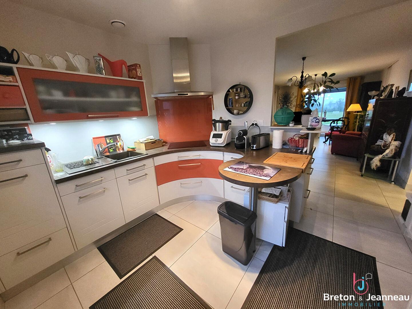 Maison à louer, 80m², Evron