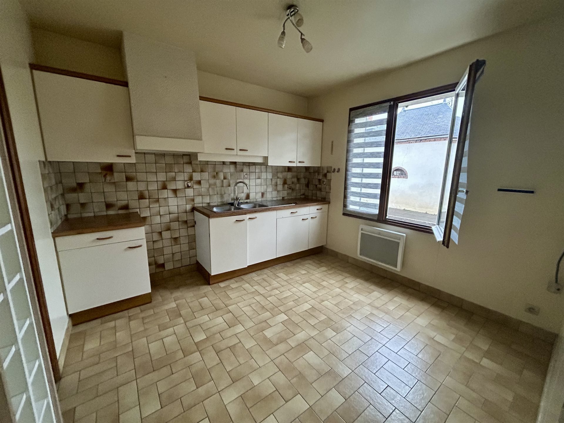 Maison à louer, 102m², Cloyes-sur-le-Loir