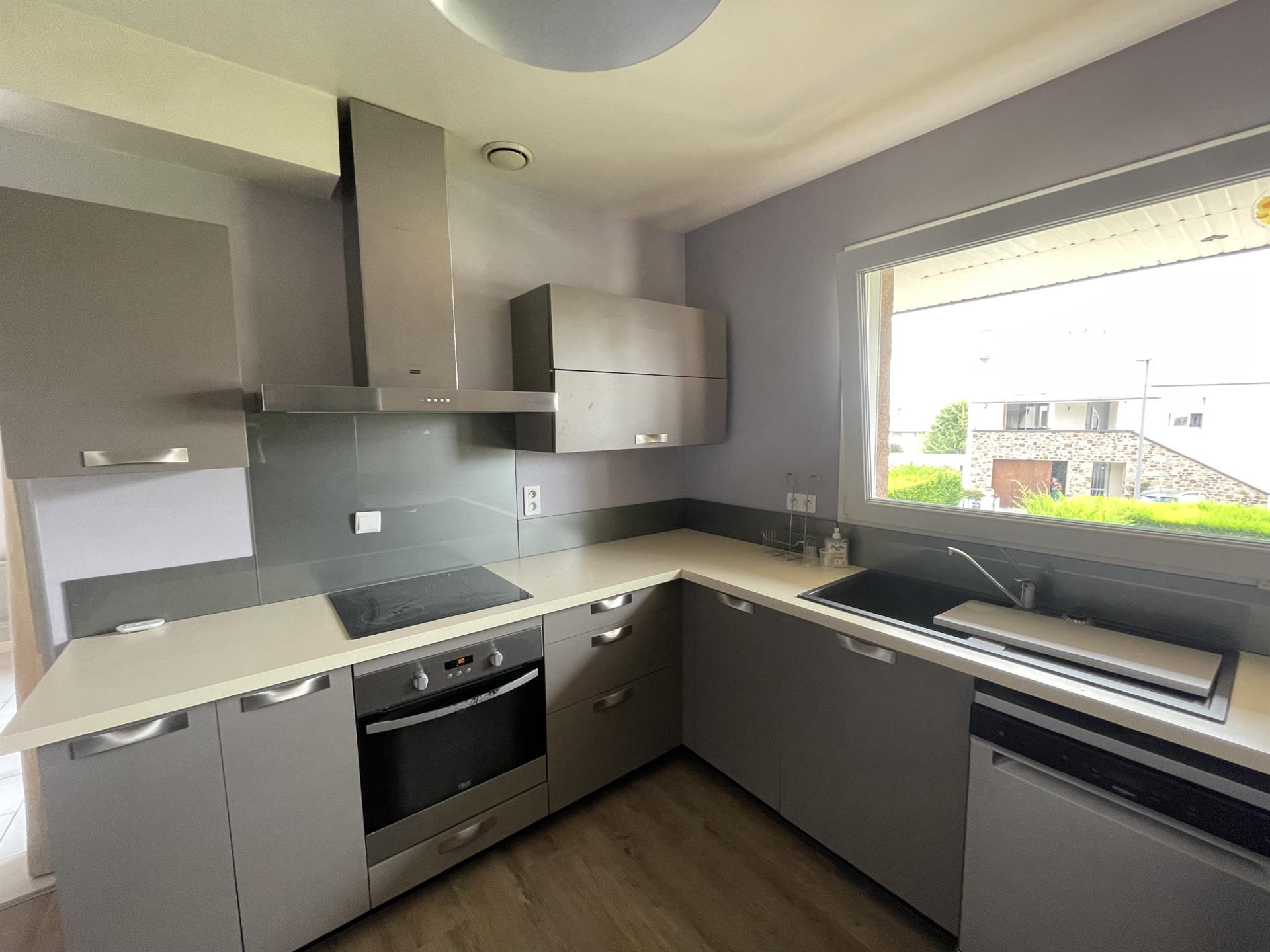 Maison à louer, 108m², Luc-la-Primaube