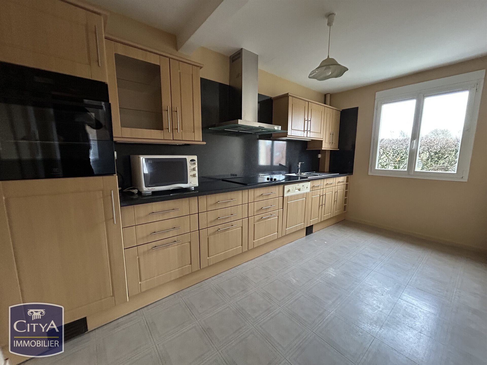 Appartement à vendre, 83m², Neuville-sur-Sarthe