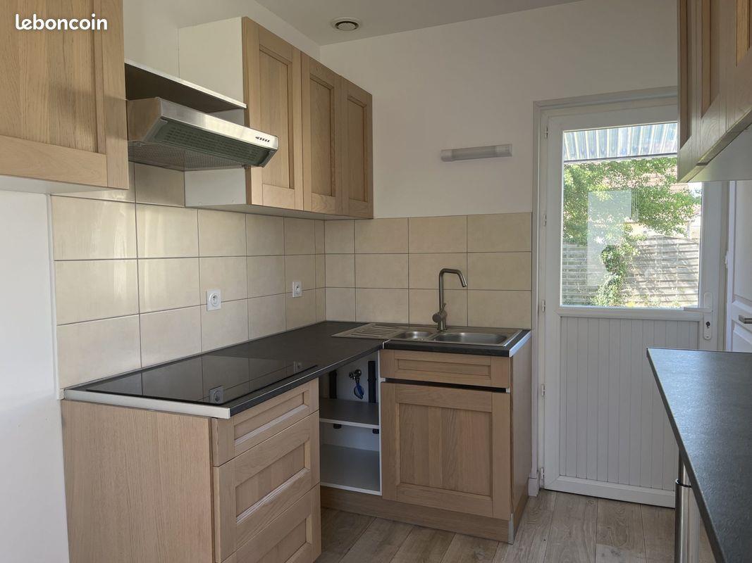 Maison à louer, 37m², Salbris