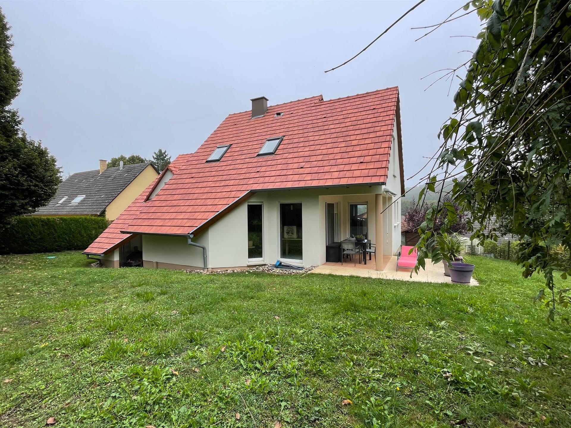 Maison à louer, 125m², Rohr