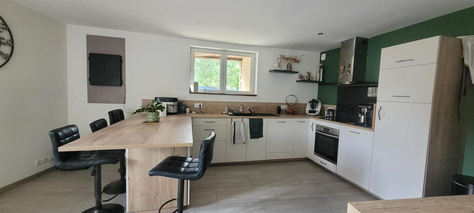 Maison à louer, 84m², Combourg